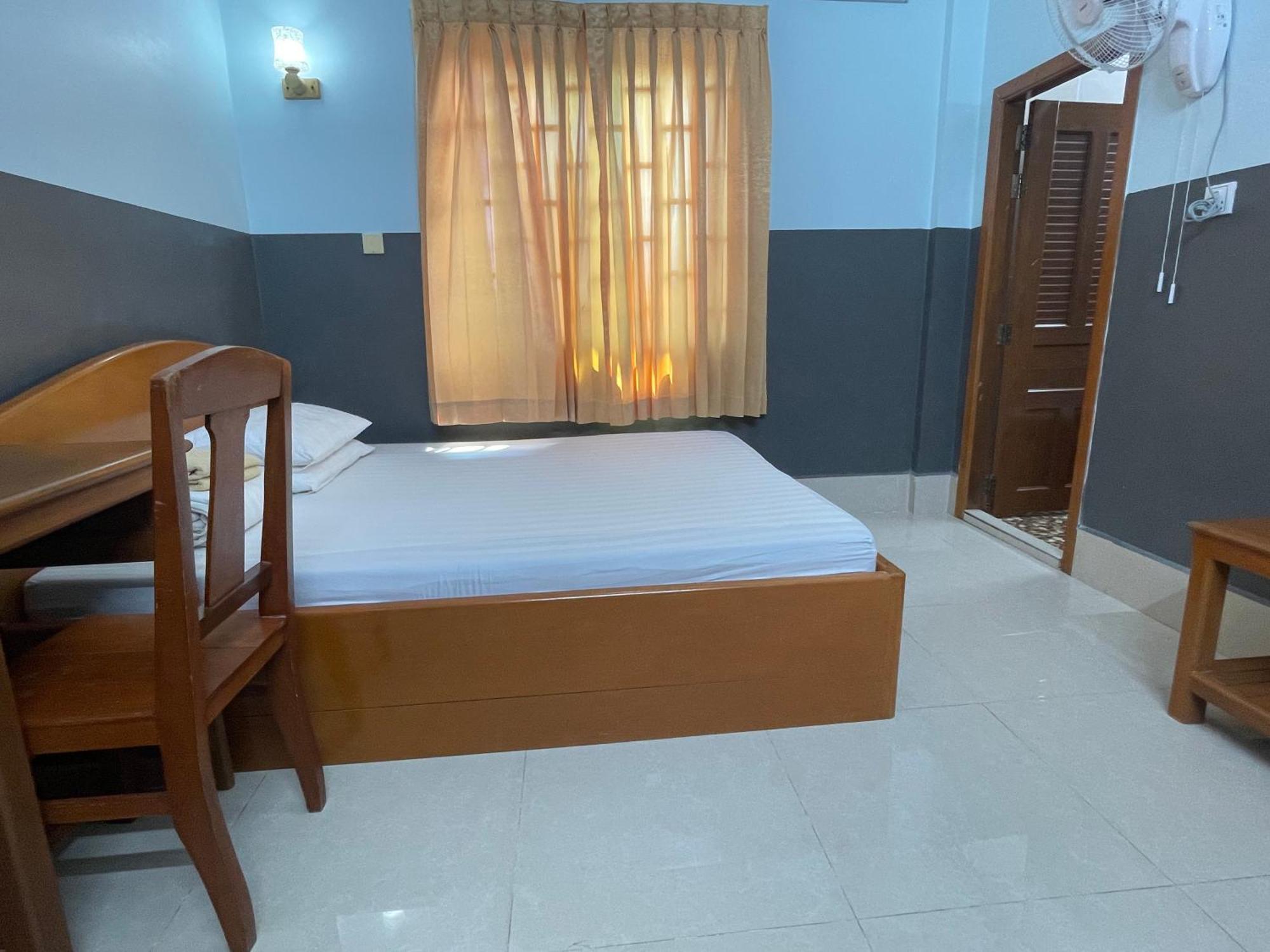 Apsara Guest House Kampot City Bagian luar foto